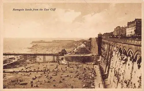 A904 England Ramsgate Sands from East Cliff Vintage Postkarte