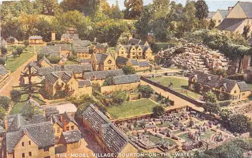 A921 England Bourton on the Water Model Village Vintage Postkarte