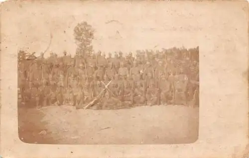 A091 Infanteriesoldaten im 1. Weltkrieg Kaiserld Feldpost 1917 Gruppenfoto Sepia Postkarte