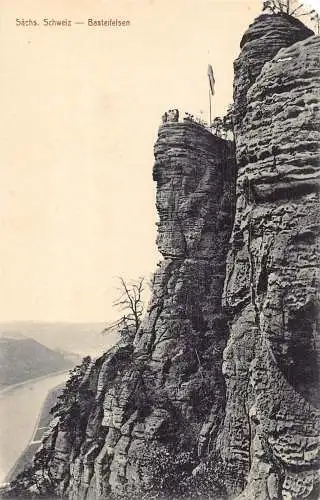 Deutschland Saechs Schweiz Basteifelsen Bergsteiger Vintage Postkarte