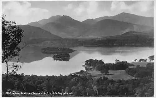 A918 England 1953 Derwentwater and Causey Pike Walla Crag Keswick RPPC Postkarte