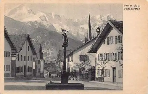 Deutschland 1947 Partenkirchen Floriansplatz Brunnen Berg Postkarte