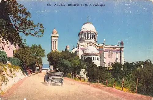 A926 Algerien Algier Basilique de ND de d'Afrique Autos Oldtimer Postkarte