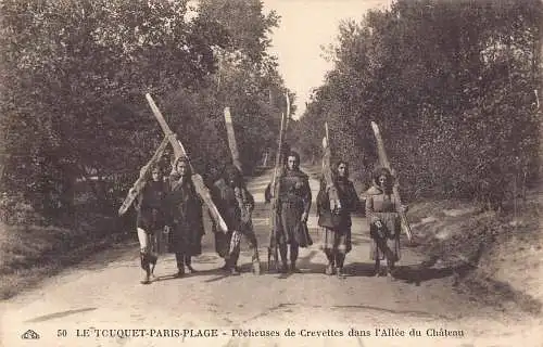 A912 Frankreich Touquet Paris Plage Fischfrauen der Garnelen im Schloss l'Allee Postkarte