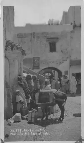 A934 Marokko Tetuan Maurisches Viertel El-Fokis Marktplatz Eingeborene RPPC Postkarte