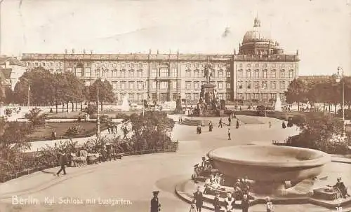 L345 Deutschland 1918 Feldpost 1. Weltkrieg Berlin Kgl Schloss Lustgarten Postkarte