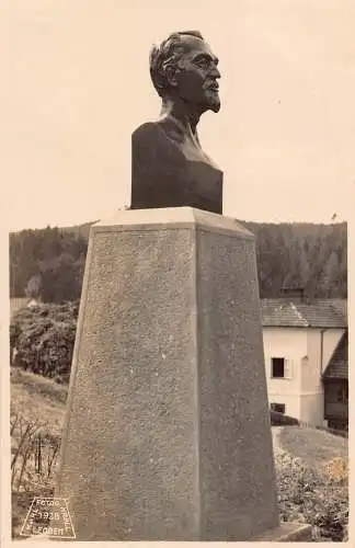 L215 Deutschland 1928 Unbekannte Statue eines Mannes Foto von Karl Leoben Postkarte