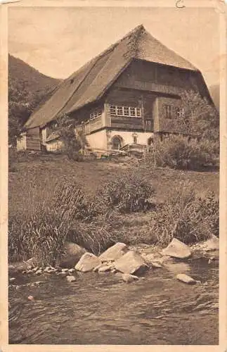 L216 Deutschland Schwarzwaldhaus im Gutaktalhaus Vintage Postkarte