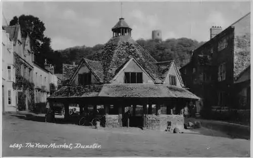 A951 England Dunster Yarn Market RPPC Vintage Postkarte