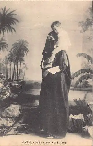 C046 Ägypten Kairoer Ureinwohnerin mit ihrem Baby Vintage Postkarte