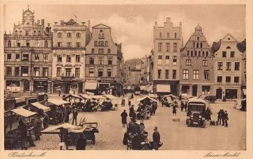 L107 Deutschland Rostock Neuer Markt LKW Geschäfte Handel Postkarte