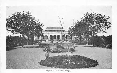 L381 Indien Begum's Gardens Bhopal Vintage Postkarte