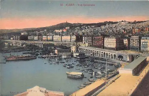 A960 Algerien Algier Gesamtansicht Boote Vintage Postkarte