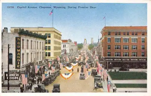 A969 US Capitol Avenue Cheyenne Wyoming During Frontier Days Postkarte