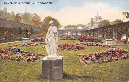A945 England Harrogate Royal Hall Gardens Statue Vintage Postkarte