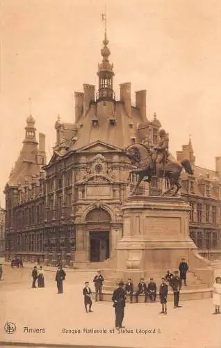 L258 Belgien Anvers - Banque Nationale et Statue Léopold 1. Vintage Postkarte