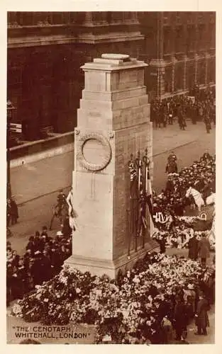 A980 England London Whitehall Kenotaph RPPC Vintage Postkarte