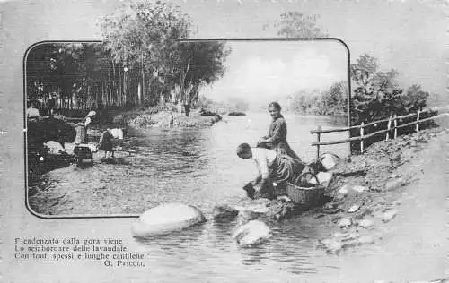 A983 Passepartout Dorf Szene Frauen waschen Wäsche im Fluss Gedicht Postkarte