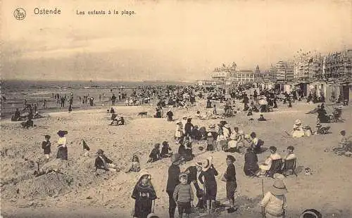 A160 Belgien 1915 Ostende Kinder am Strand Feldpost 1. Weltkrieg Vintage Postkarte