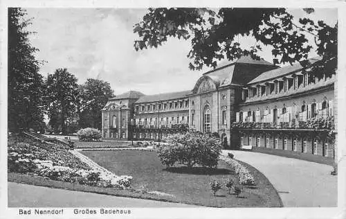 A143 Deutschland 1932 Bad Nenndorf Großer Badehaus Garten Vintage Postkarte