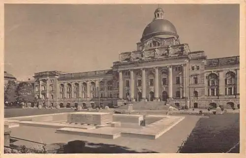 L209 Deutschland 1928 München Krieg Denkmal aus Militärmuseum Postkarte