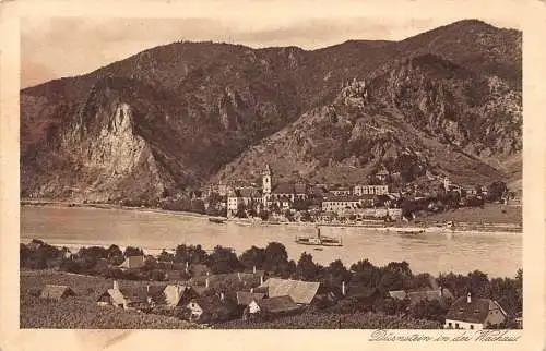 L097 Österreich Dürernstein in der Wachau Dampfschiff Berg Vintage Postkarte