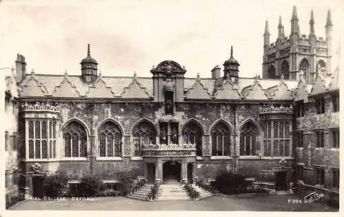 L242 England Oriel College Oxford RPPC Vintage Postkarte