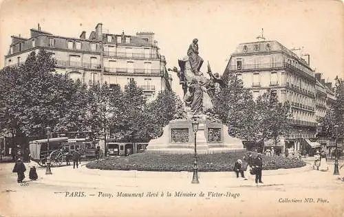 A822 Frankreich Paris Passy Monument eleve a Memoir de Victor Hugo Vintage Postkarte