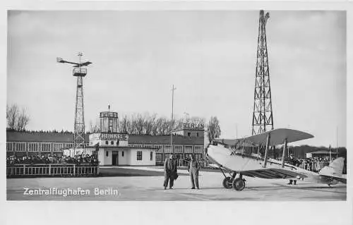 Deutschland Berlin Central Airport Flugzeug RPPC Vintage Postkarte