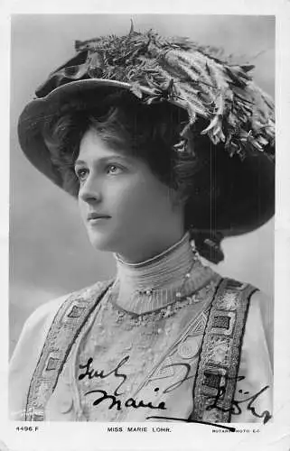 A828 Australische Schauspielerin Miss Marie Lohr Portrait signed Autogramm RPPC Postkarte