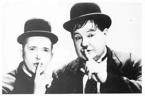 L291 Filmplakat Laurel and Hardy Schauspieler Postkarte