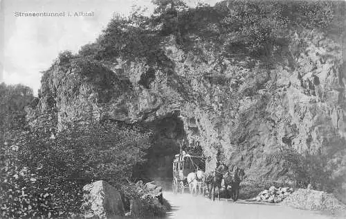 Schweiz Strasstunnel i Abtal Postkutsche Pferde Vintage Postkarte