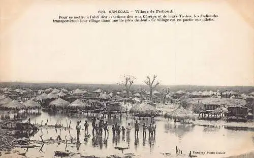 Senegal Village de Fadiouth Kinder baden Vintage Postkarte