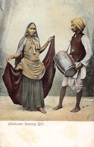 A994 Indien Hindustan tanzendes Mädchen Darbuka Spieler Volkskostüm ethnische Postkarte