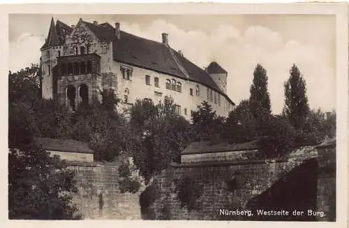 A232 Deutschland Nürnberg Westansicht Schloss Vintage Postkarte