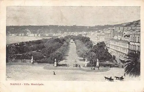 L073 Italien, Neapel - Villa Municipale Kutsche, Statuen Vintage Postkarte