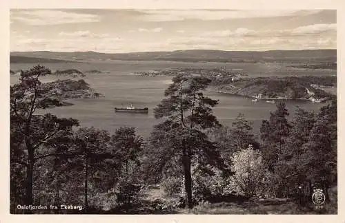 L070 Norwegen Oslofjord fra Ekeberg Schiff Echtfoto Postkarte