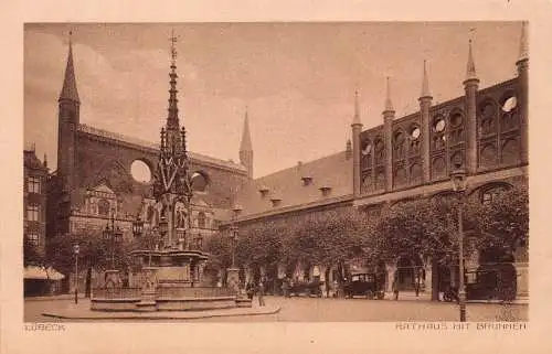 Deutschland Lübecker Rathaus mit Brunnen Vintage Postkarte