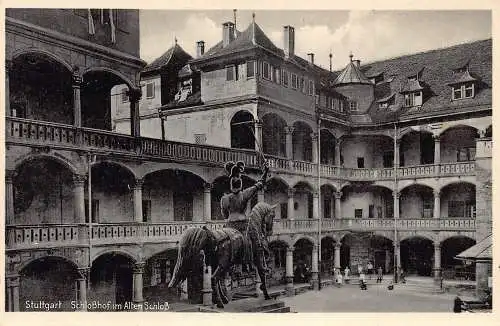L184 Deutschland Stuttgart Schlosshof im Alten Schloss Reiter Statue Postkarte