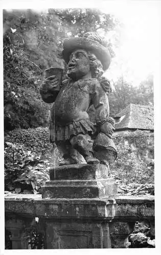 L216 Deutschland KWeikersheim Schlosspark Wichtel Statue Vintage Postkarte