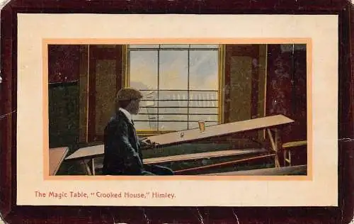 L368 England The Magic Table The Crooked House Himley Vintage Postkarte