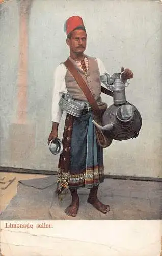 L384 Ägypten Kairo Krankenwagen Limonade Verkäufer Tracht Vintage Postkarte