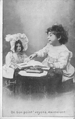 L102 Grüße Gril spielt mit Puppe Vintage Postkarte