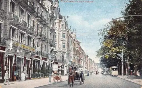 A138 Deutschland Wiesbaden Wilhelmstraße Straßenbahn Kutsche Hotel Metropole Postkarte