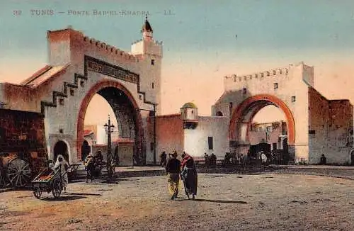 Tunesien Tunis Porte Bab-el-Khadra Torwagen Vintage Postkarte