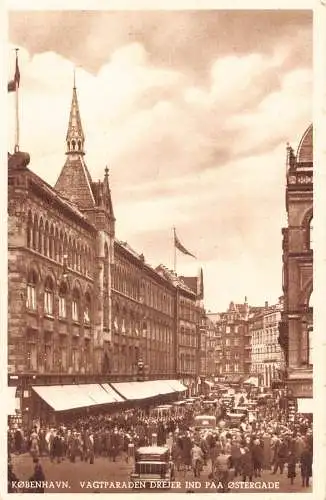 Dänemark Kopenhagen Vagtparaden Drejer Ind Paa Ostergade Auto Oldtimer Postkarte