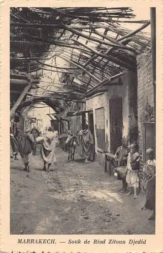 B009 Marokko Marrackesch Souk de Riad Zitoun Djedid Native Boys Postkarte