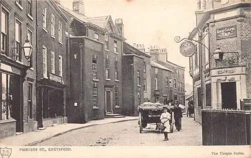 B006 England Royal George Tap Inn Princess St Knutsford Vintage Postkarte
