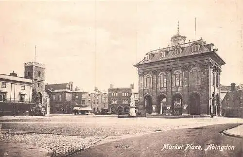 B007 England Abingdon Market Place Vintage Postkarte