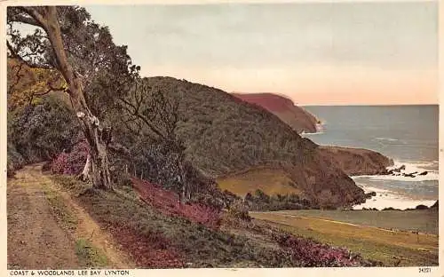 B007 England Küste und Wälder Lee Bay Lynton Vintage Postkarte